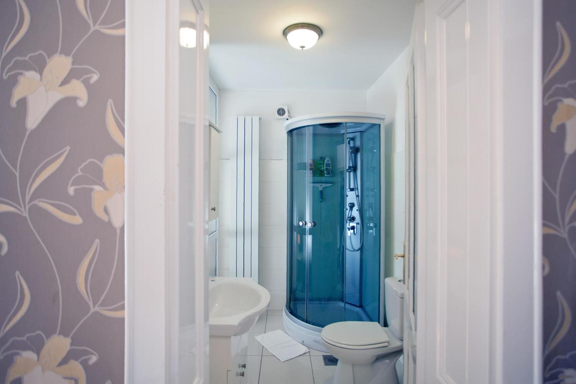 Vila Rosa Vukovar Bed & Breakfast Bagian luar foto